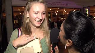 Femke Bol en Puck Pieterse  blozende tieners in Sportgala 2019 [upl. by Stock]