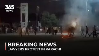 Lawyers protest in Karachi Block ShahraheFaisal  365 News [upl. by Obaza]