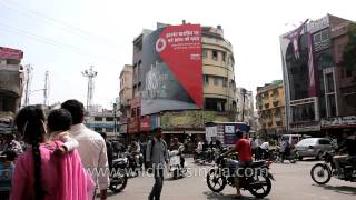 Busy traffic around Delhi Gate Chowk Udaipur [upl. by Ydnarb]