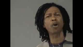 Djavan  quotSe Acontecerquot  Clipe oficial [upl. by Tryck656]