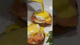 What’s for brunch 😋 Eggs Benedict with Smoked Salmon 🐟🥚easybreakfast brunchrecipe shesthetea [upl. by Ereynihc651]