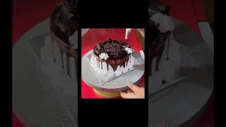 Chocolate and butterscotch cake decoration shorts viralshorts treandingshorts ytshorts cake e [upl. by Alexandre]