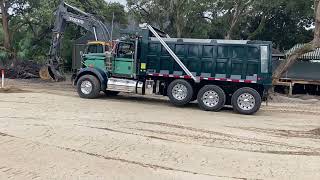 First load on the new Kenworth W900 [upl. by Anyd]