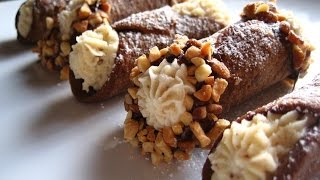 Cannoli made easy plus cannoli chips [upl. by Mozart]