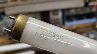 General Electric F15T8 brass ender with a interesting issue [upl. by Soracco]