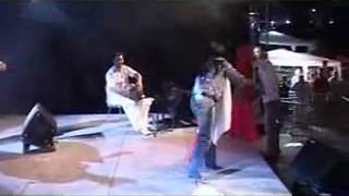 Cheba Zahouania  Bghit Hbibti Lila Ou Nhar et Hbibi La La La live  YouTubeflv [upl. by Heffron]