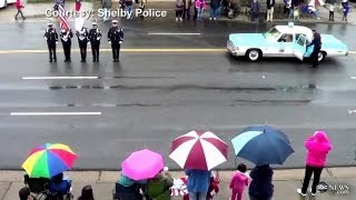 Soldier Surprises Family At Christmas Parade Home Early From Afghanistan [upl. by Charbonnier]