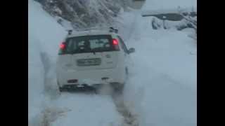 SUZUKI IGNIS 4WD ON SNOW [upl. by Oiramrej]