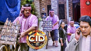 खुनी पर नजर रखने के लिए Officer Pankaj बने चाकू बेचने वाला  CID  TV Serial Latest Episode [upl. by Alleynad56]