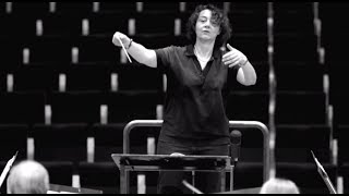 Nathalie Stutzmann in rehearsal  probe  Beethoven Symphony No 3 Eroica [upl. by Wilde89]