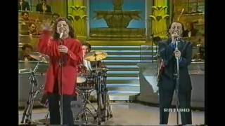 MATIA BAZAR quotPICCOLI GIGANTIquot 1992 SANREMO LIVE [upl. by Charin]