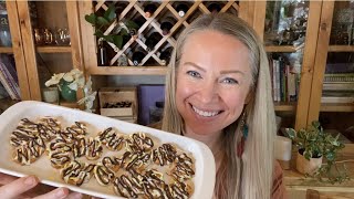 Easy Chocolate Drizzled Party Pretzels with Essential Oils [upl. by Idelle]