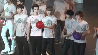 HunHan Moment  120520 SM Town in LA [upl. by Steen]