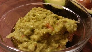 GUACAMOLE RICETTA [upl. by Alderson]