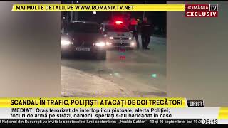 Scandal in trafic Politisti atacati de doi trecatori [upl. by Eanehs237]