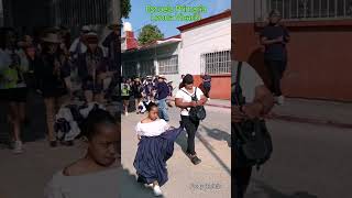 Escuela Primaria Leona Vicario en el desfile del 20 de Noviembre Huitzuco 🎉🥁🥁🥁 [upl. by Brindle]