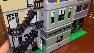 LEGO Assembly Square Creator Expert Review  10255 [upl. by Anilehcim899]