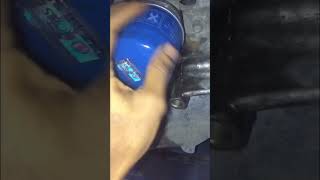 Oil Filter Fix☝👍 oilfilter mechenic automobile cars working hyundai [upl. by Barny656]