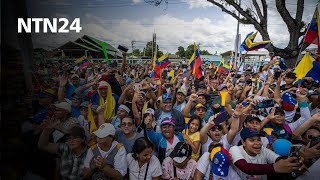 Éxodo venezolano esperanzado en Edmundo González y María Corina Machado para regresar al país [upl. by Atteiluj]