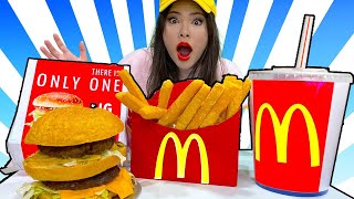 LILY BUILDS HER OWN MCDONALD’S AT HOME TO MAKE THE WORLD’S LARGEST BIG MAC amp HAPPY MEAL BY SWEEDEE [upl. by Suki]