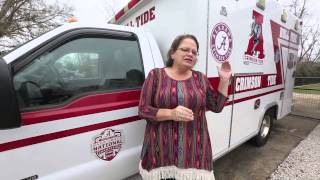 Robertsdale woman talks about Bamalance a retired ambulance dedicated to Crimson Tide 123014 [upl. by Nellir]