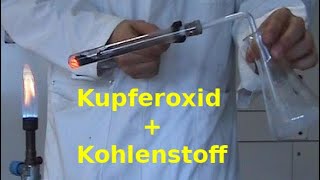 Chemische Reaktion von Kupferoxid mit Kohlenstoff [upl. by Simpson]