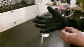 Heated Cycling Glove Sealskinz Under Water Test [upl. by Gert]