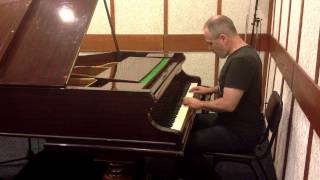 Haim Shapira piano quotIntouchablesquot based on L Einaudi [upl. by Galang217]