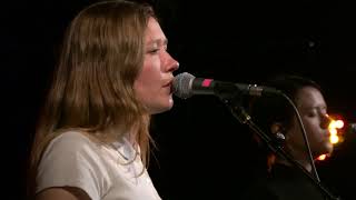 Julia Jacklin quotWhen The Family Flies Inquot Whelans Dublin March 2019 [upl. by Adiv]