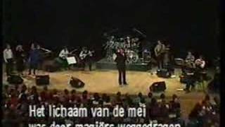 Theodorakis Ena to Chelidoni Belgium 1985 [upl. by Glenden138]