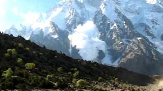 Avalanche on Nanga Parbat Diamir in Pakistan [upl. by Krute643]