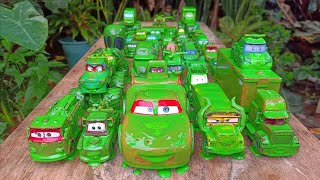 Clean up muddy mini cars amp disney car convoys Play in the garden [upl. by Pachston]