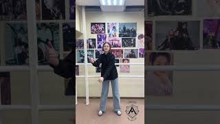 Stray Kıds  I Like It  by Melissa kpop skz dance kpopdance aklur [upl. by Eldorado]