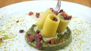 Paccheri Pesto di Pistacchio e Pancetta Croccante  Italian Pasta with Pistachio and Crispy Bacon [upl. by Accebber875]