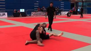 Leonardo Fernandes Saggioro x Richard A Bondoc  London Fall Open NOGi 2015  Absolute Final [upl. by Reivaj]