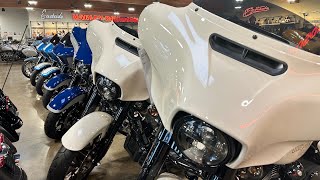 How To Start A 2023 Street Glide amp 2023 Road Glide harleydavidson [upl. by Aihseuqal893]