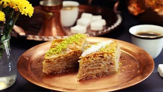 Baklava selbstgemacht  schnell einfach saftig nicht zu süß  mit fertigem Jufkateig [upl. by Ahsram]