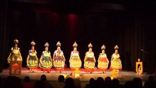 Aguadoras de Uruapan Michoacán Folklórico Magisterial Quetzalli Irapuato [upl. by Nahtanod]