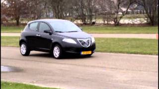 Lancia Ypsilon TwinAir Turbo 85 pk Silver Plus [upl. by Harp]