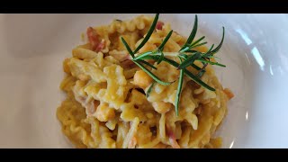 Pasta e ceci con guanciale [upl. by Onifur961]