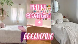 preppy cleaning and and organizing  tiktok compilation  🛍️☀️🌴🫶🏽🩷 [upl. by Atinnod793]