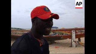 Building the Senegalese pirogue [upl. by Ivy]