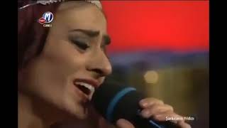 Yıldız Tilbe  Seni andım bu gece canlı performans [upl. by Airbmac]