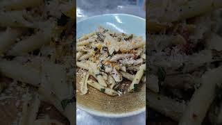 Bell pepper aglio olio penne with chicken chefcooking food chef cooking 👨‍🍳🍲 [upl. by Cutcheon]