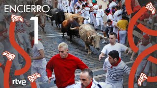 PRIMER ENCIERRO de San Fermín 2022  Toros de Joaquín Núñez del Cuvillo [upl. by Curcio]