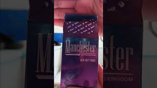 Review Rokok Manchester Blue mist russion pengganti ess chnge [upl. by Assennej]