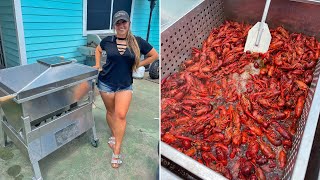 Cajun Crawfish Boil in my New Cooker🔥🦞 [upl. by Azar]