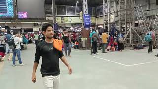 Howrah Railway Station ander ka Night views and traffic [upl. by Fredrika]