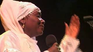 SAIDA BINTA THIAM  ILEYKA Avec Chorale [upl. by Ainitsirc]