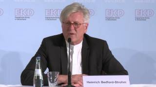 Pressekonferenz am 811 26 Eingangsstatement Heinrich BedfordStrohm  EKD Synode 2015 [upl. by Barby]